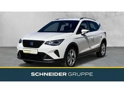 Weiß ("candy" weiss) Neu 2024 Seat Arona FR SUV | 21.350 € (Superpreis)