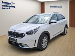 Weiß Gebraucht 2018 Kia Niro Spirit SUV | 16.950 € (Fairer Preis)