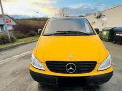 Gelb Gebraucht 2006 Mercedes Vito Van / Kleinbus | 3.400 €