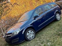 Blau Gebraucht 2006 Opel Astra Kombi | 600 €