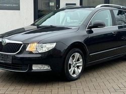 Schwarz Gebraucht 2012 Skoda Superb Kombi | 7.700 € (Fairer Preis)