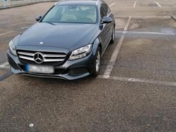 Grau Gebraucht 2016 Mercedes C220 Kombi | 17.100 € (Fairer Preis)