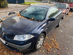 Blau Gebraucht 2007 Renault Mégane Cabriolet Cabrio | 2.100 € (Etwas zu teuer)