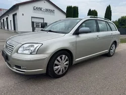 Silber Gebraucht 2006 Toyota Avensis Sol Kombi | 1.500 € (Superpreis)