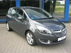 Grau Gebraucht 2014 Opel Meriva Innovation Van / Kleinbus | 9.490 € (Etwas zu teuer)
