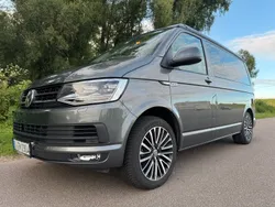 Grau Gebraucht 2018 VW T6 Beach Van | 45.000 € (Teuer)
