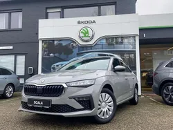 Steelgrau Neu 2025 Skoda Scala Essence Kleinwagen | 20.900 € (Fairer Preis)