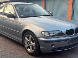 Grau Gebraucht 2003 BMW 318 M Sport Limousine | 1.800 € (Guter Preis)