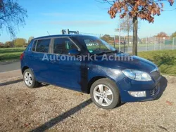 Blau Gebraucht 2014 Skoda Fabia Fresh Limousine | 6.250 € (Fairer Preis)