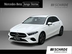 Weiß Gebraucht 2024 Mercedes A180 Progressive Limousine | 27.850 € (Fairer Preis)