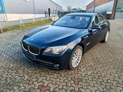 Blau Gebraucht 2010 BMW 730 Limousine | 11.200 € (Guter Preis)