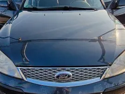 Blau Gebraucht 2005 Ford Mondeo Ghia Limousine | 850 € (Guter Preis)