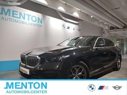 Schwarz Gebraucht 2024 BMW 520 Sport Line Limousine | 50.990 € (Superpreis)