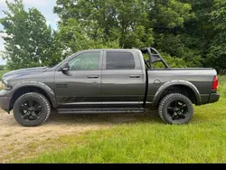 Grau Gebraucht 2019 Dodge Ram Abholung | 34.500 € (Superpreis)