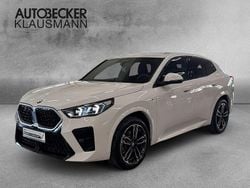 Weiss Gebraucht 2024 BMW X2 Luxury Line SUV | 39.944 € (Guter Preis)