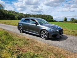 Schwarz Gebraucht 2019 Audi RS3 Sport Kleinwagen | 41.600 € (Fairer Preis)