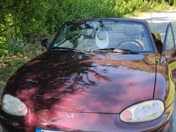 Rot Gebraucht 2000 Mazda MX5 Cabrio | 5.999 € (Teuer)
