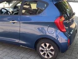 Blau Gebraucht 2016 Kia Picanto Kleinwagen | 4.800 € (Guter Preis)