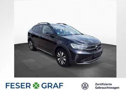 Deep black perleffekt Gebraucht 2024 VW Taigo Life SUV | 23.640 € (Fairer Preis)