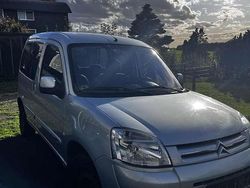 Grau Gebraucht 2005 Citroën Berlingo Van / Kleinbus | 999 € (Superpreis)