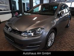 Grau Gebraucht 2015 VW Golf VII Cup Limousine | 9.500 € (Guter Preis)
