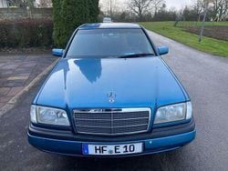 Blau Gebraucht 1997 Mercedes C180 Elegance Limousine | 2.000 € (Guter Preis)