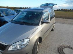 Grün Gebraucht 2011 Skoda Roomster Kombi | 2.450 € (Superpreis)