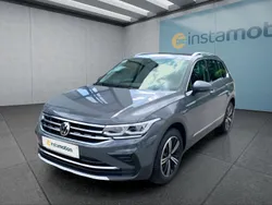 Grau Gebraucht 2021 VW Tiguan SUV | 28.699 € (Fairer Preis)