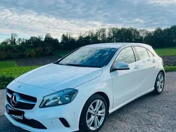 Weiß Gebraucht 2016 Mercedes A200 Limousine | 12.200 € (Fairer Preis)
