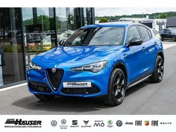 Blau Gebraucht 2023 Alfa Romeo Stelvio Competizione SUV | 44.985 € (Etwas zu teuer)