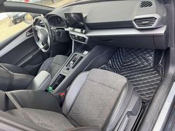 Grau Gebraucht 2021 Seat Leon FR Kombi | 17.750 € (Guter Preis)