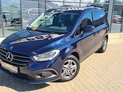 Blau Gebraucht 2023 Mercedes T160 Van / Kleinbus | 21.790 € (Fairer Preis)