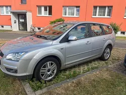 Silber Gebraucht 2007 Ford Focus Ambiente Kombi | 3.500 € (Fairer Preis)