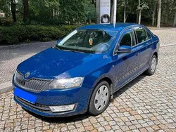 Blau Gebraucht 2013 Skoda Rapid Limousine | 5.990 € (Fairer Preis)