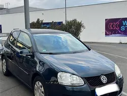 Blau Gebraucht 2006 VW Golf V Kleinwagen | 3.799 € (Fairer Preis)
