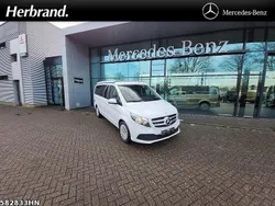 Weiß Gebraucht 2023 Mercedes V250 Van / Kleinbus | 59.999 € (Fairer Preis)