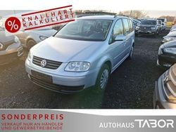 Reflexsilber Gebraucht 2006 VW Touran Trendline Van / Kleinbus | 3.785 € (Etwas zu teuer)