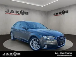 Daytonagrau perleffekt Gebraucht 2018 Audi A3 Sportback Sport Limousine | 22.990 € (Etwas zu teuer)