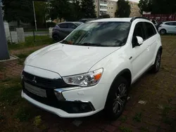 Andenweiß Gebraucht 2017 Mitsubishi ASX Diamant Edition SUV | 11.990 € (Fairer Preis)