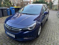 Blau Gebraucht 2017 Opel Astra Ultimate Kombi | 6.700 € (Superpreis)