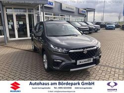 Titan dark gray pearl metallic Neu 2025 Suzuki SX4 S-Cross Comfort Limousine | 28.890 € (Etwas zu teuer)