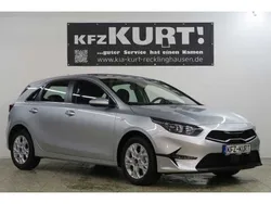 Neu 2025 Kia Ceed Comfort Limousine | 25.990 € (Fairer Preis)