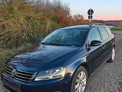 Blau Gebraucht 2012 VW Passat Comfortline Kombi | 5.100 € (Fairer Preis)