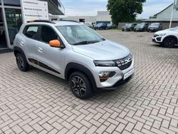 Lightninggrau Gebraucht 2023 Dacia Spring Essentiel Kleinwagen | 12.998 € (Fairer Preis)