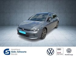 Grau Gebraucht 2024 VW Golf VIII Edition Limousine | 33.240 € (Teuer)