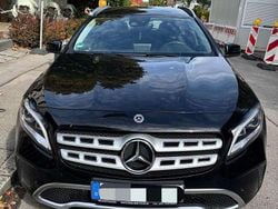 Schwarz Gebraucht 2019 Mercedes GLA200 Style SUV | 23.999 € (Guter Preis)