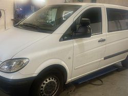 Weiß Gebraucht 2008 Mercedes Vito Van / Kleinbus | 5.799 € (Fairer Preis)