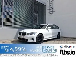 Weiß Gebraucht 2020 BMW 330e Sport Line Kombi | 26.540 € (Fairer Preis)