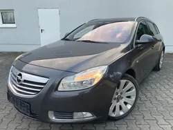 Grau Gebraucht 2009 Opel Insignia Sport Kombi | 4.999 € (Fairer Preis)