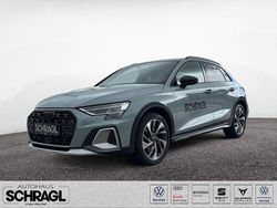 Grau Gebraucht 2024 Audi A3 Sportback S-Line Kleinwagen | 39.290 € (Fairer Preis)